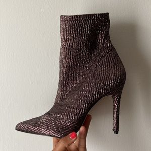 Jessica Simpson Womens Lailra Faux Suede Pointed Toe Ankle Boots